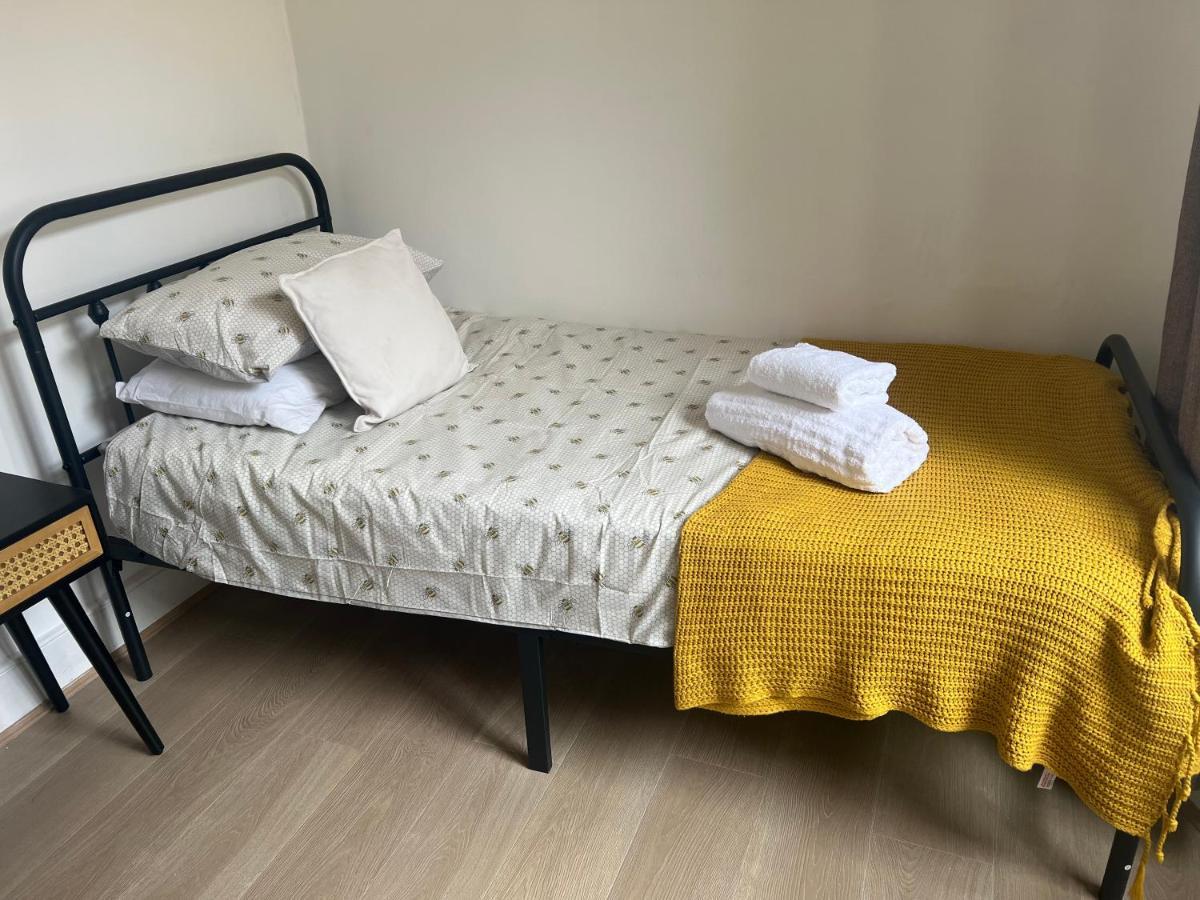 Hotel The Leyton Oasis Londyn Zewnętrze zdjęcie
